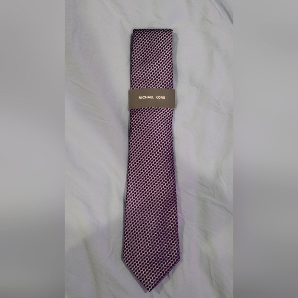 🔥(NWT)🔥Michael Kors Tie
